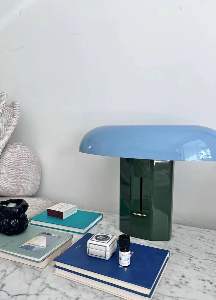 Mushroom Table Lamp – Modern Minimalist Design with LED