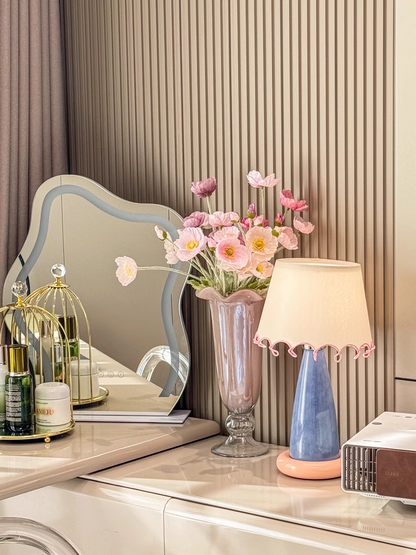 Elegant Cream Table Lamp – Modern Minimalist Design with LED