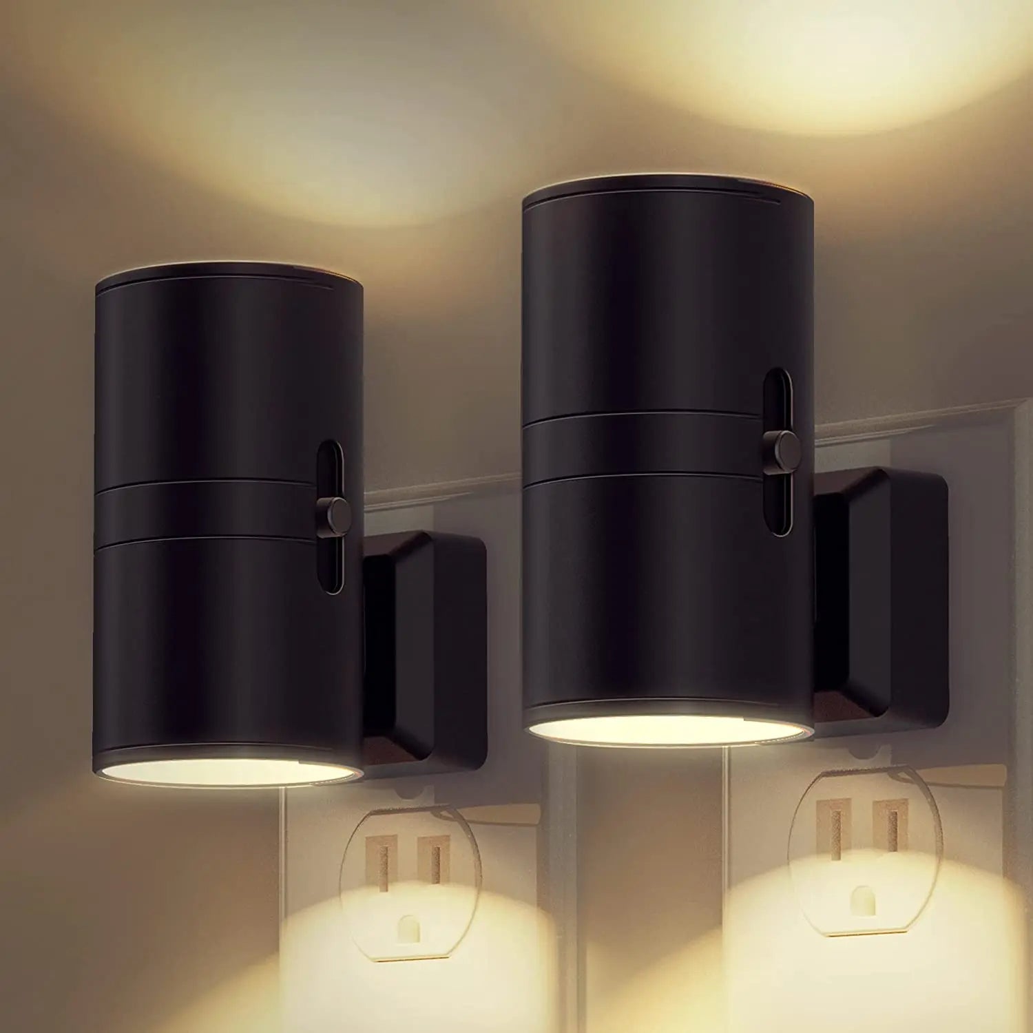Plug-In Dimmable Night Light with Light Sensor