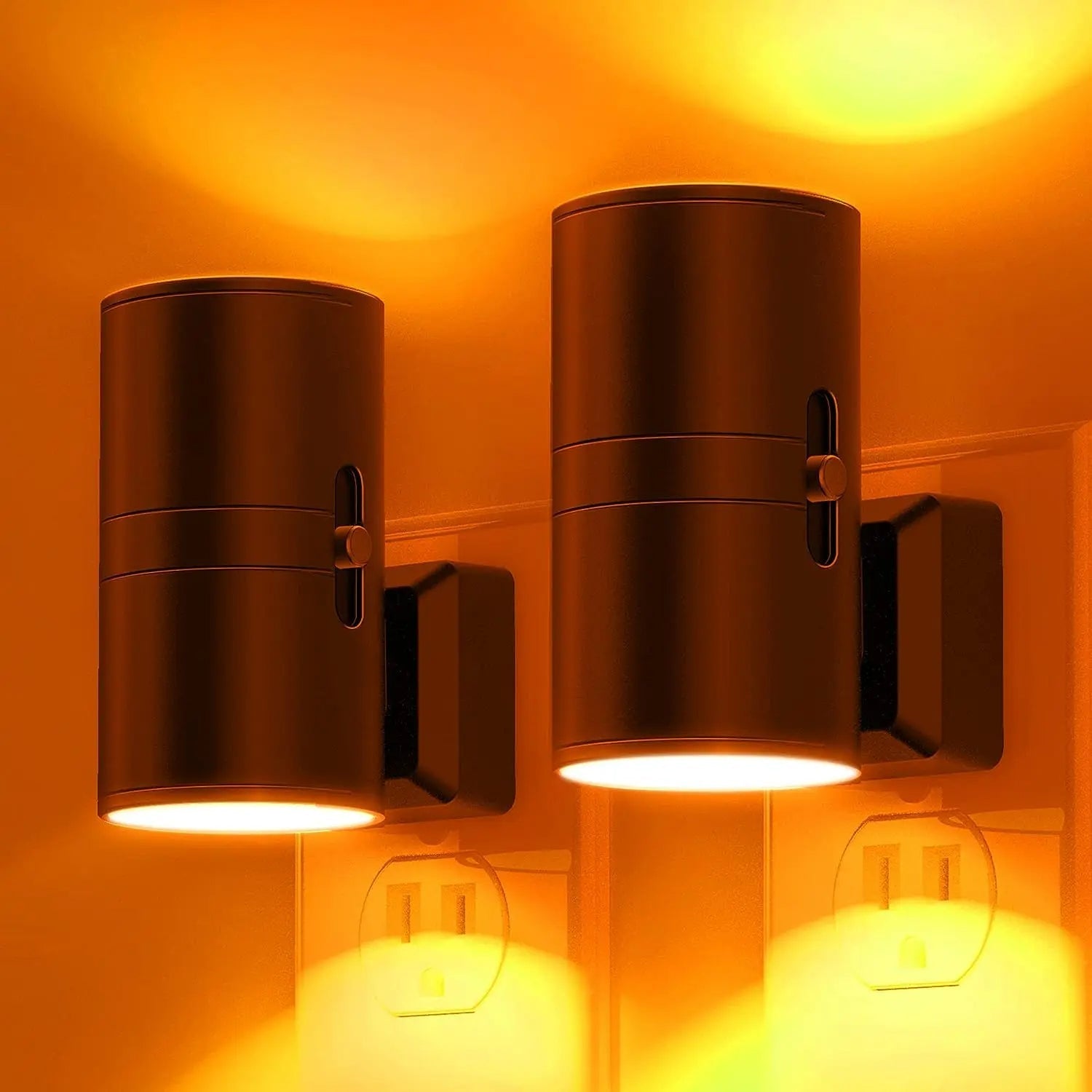 Plug-In Dimmable Night Light with Light Sensor