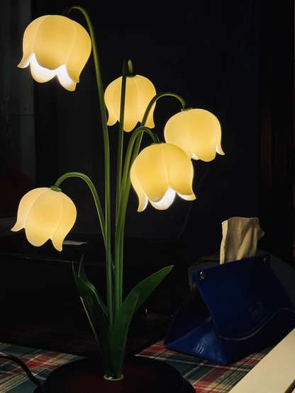 Lily of the Valley Table Lamp – Modern Minimalist Design with Aluminum Body and LED