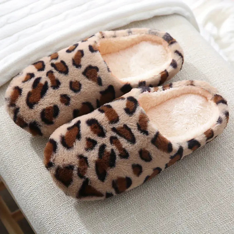 Leopard Pattern Slippers