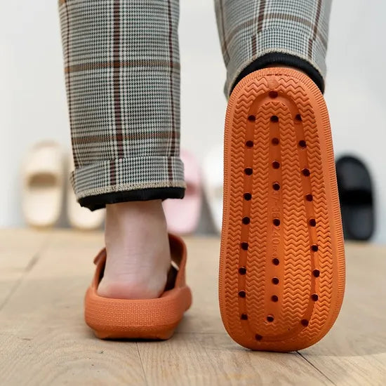 Adjustable Strap Cloud Slides