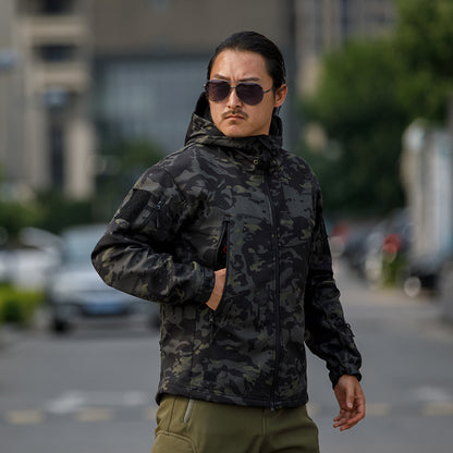 Men's Fleece-Lined Camouflage Softshell Tactical Jacket