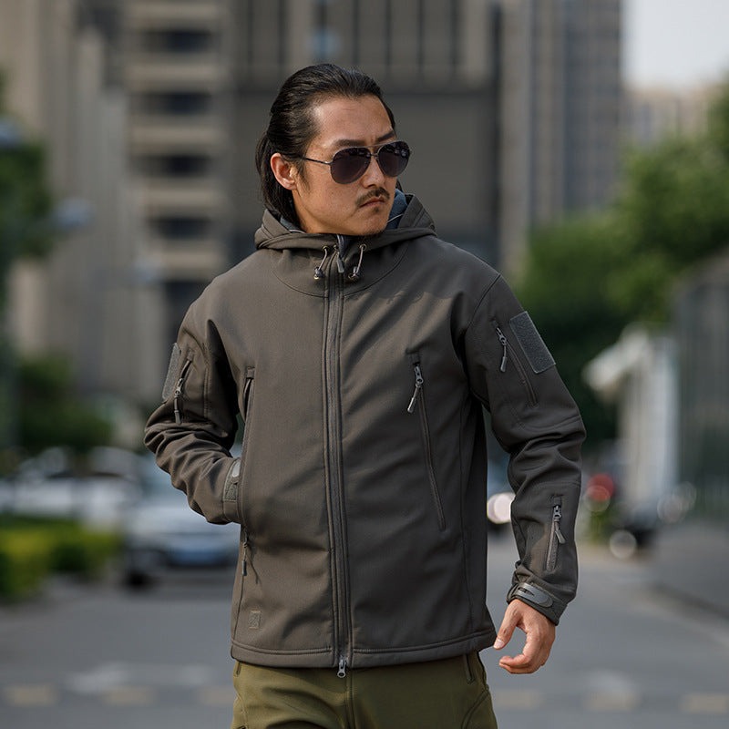 Men's Fleece-Lined Camouflage Softshell Tactical Jacket