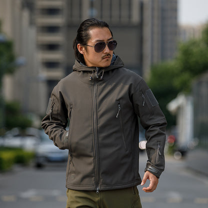 Men's Fleece-Lined Camouflage Softshell Tactical Jacket