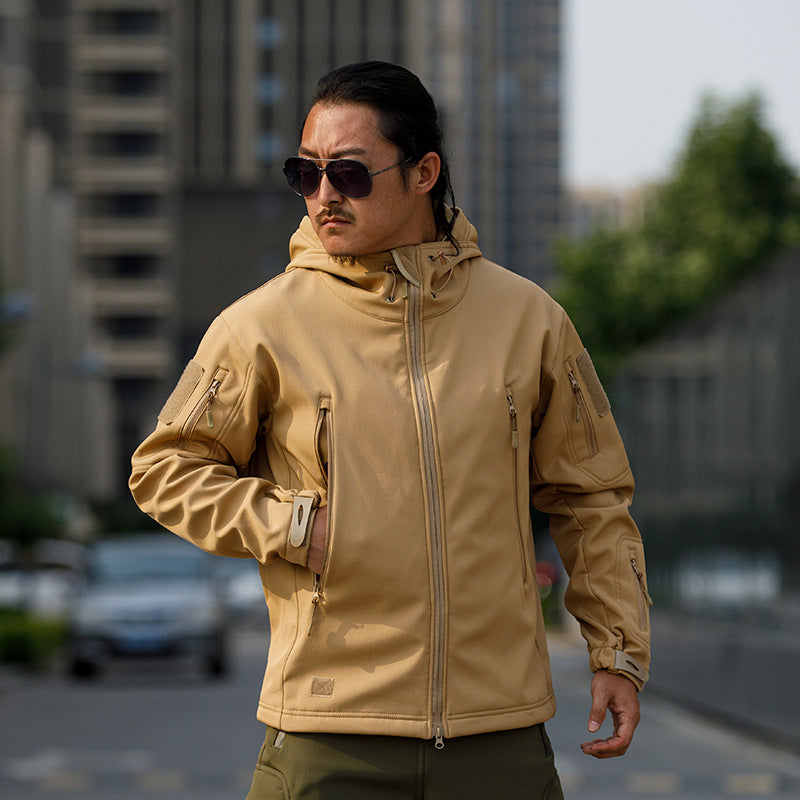 Men's Fleece-Lined Camouflage Softshell Tactical Jacket