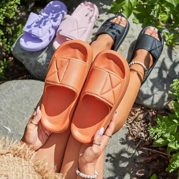 Adjustable Strap Cloud Slides