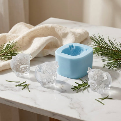 Mini Highland Cow Ice Cube & Dessert Mold