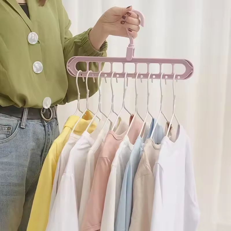 9-in-1 Smart Hanger Pro™