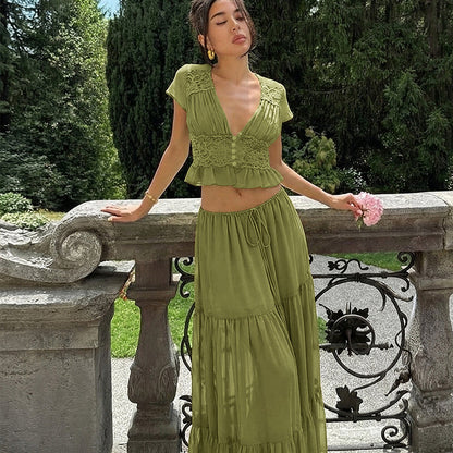🔥2026 New Arrival ＆ Hot Sale ＆ 50％ Off🔥Elegant Lace V-Neck Top & Maxi Skirt Set