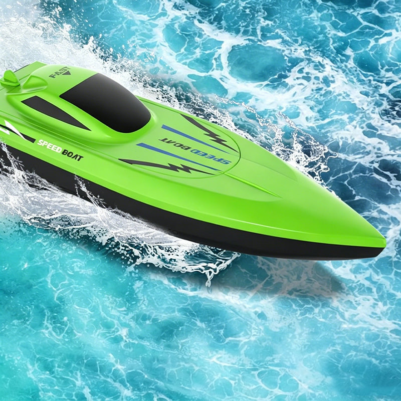 2.4G High-Speed RC Boat with Dual Motors